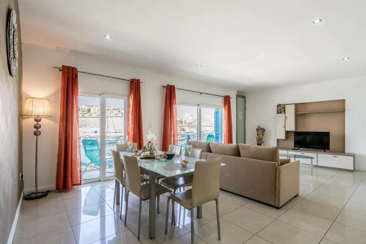 Modern Apt Kalkara Seafront! Экстерьер фото